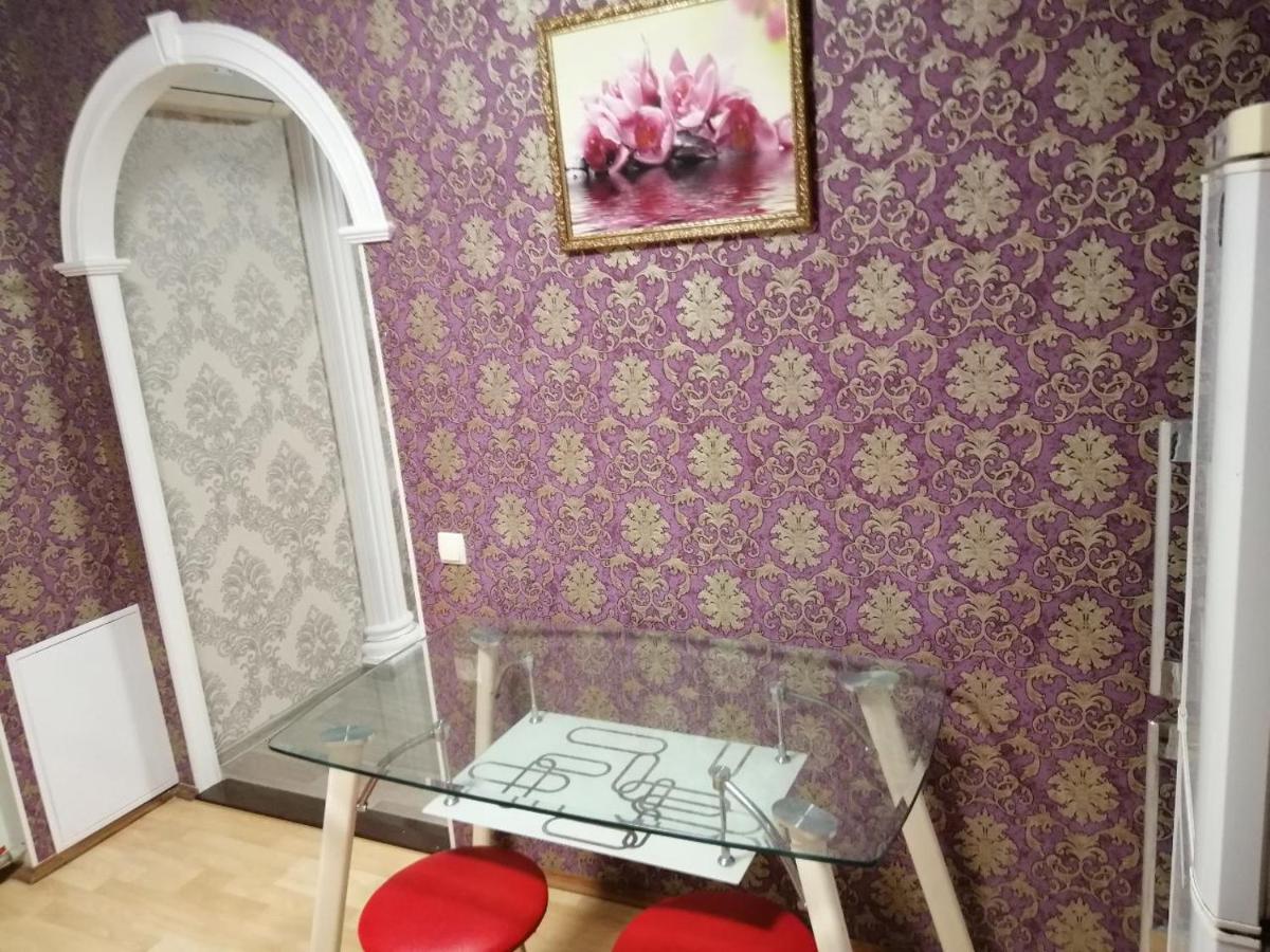 Apartment - Pervaya Liteinaya 2 Zaporizhia Exterior photo