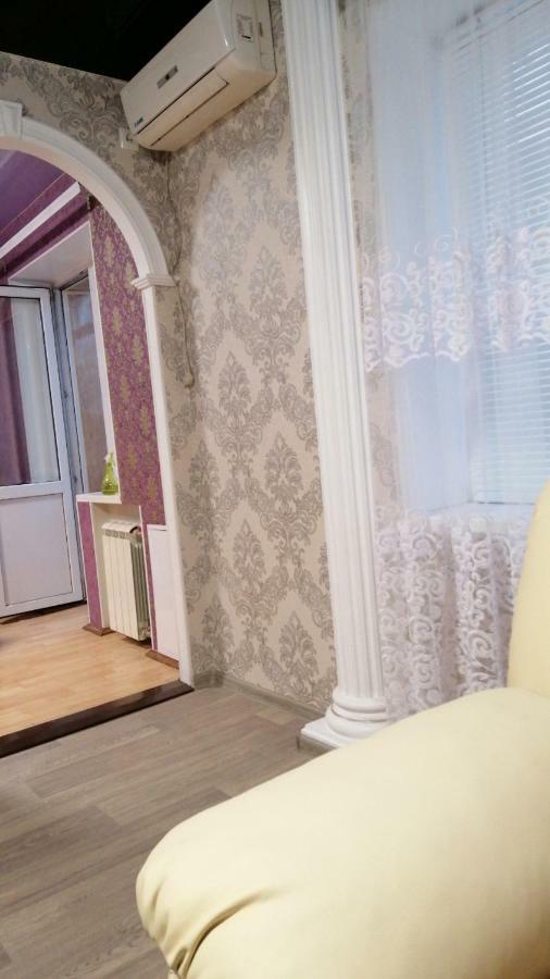Apartment - Pervaya Liteinaya 2 Zaporizhia Exterior photo
